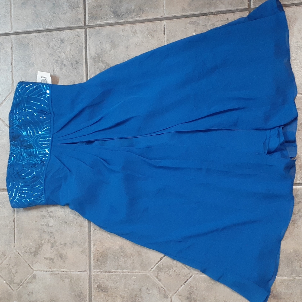 *DAVID'S BRIDAL Short Strapless Dress with Sequin Bodice  F15419